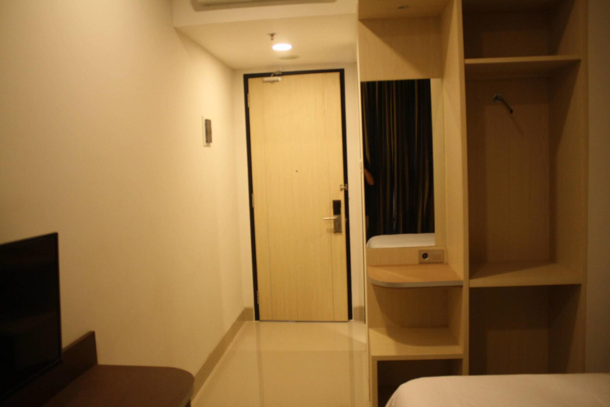 Sparks Odeon Sukabumi, Artotel Curated Eksteriør bilde