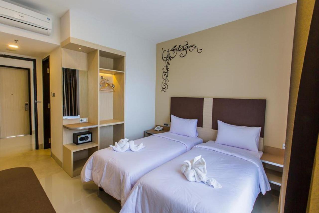 Sparks Odeon Sukabumi, Artotel Curated Eksteriør bilde