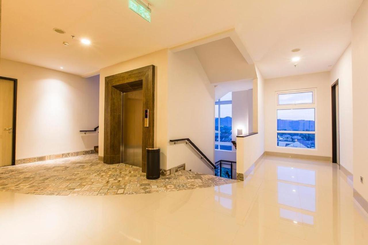 Sparks Odeon Sukabumi, Artotel Curated Eksteriør bilde
