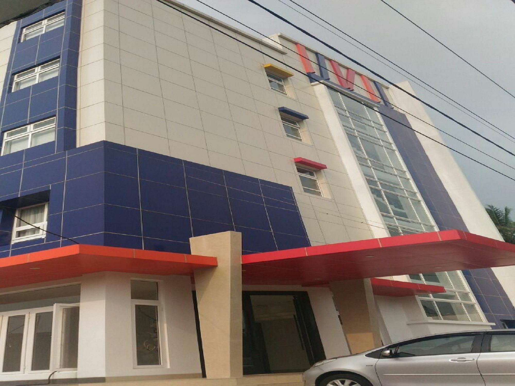 Sparks Odeon Sukabumi, Artotel Curated Eksteriør bilde